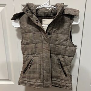 Aeropostale Hooded Vest Size :XS